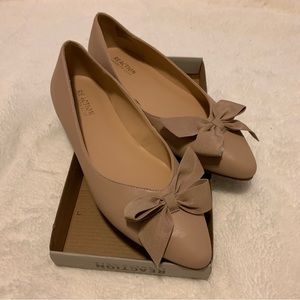 Kenneth Cole Reaction Lily Bow tan ballet flats size 8.5